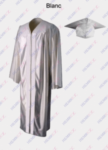 toge et toque blanc couleur brillant