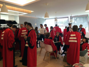 Location robes professeurs de droit