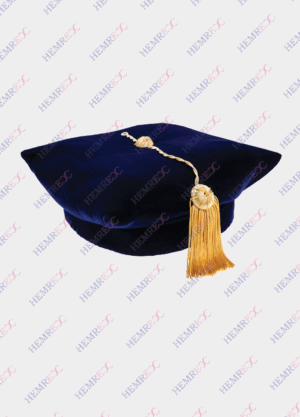 toque doctorale velours bleu marine 4 cotés